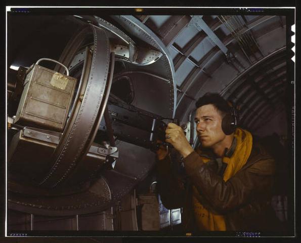 yb-17-bomber-side-machine-gun-palmer-alfred-t
